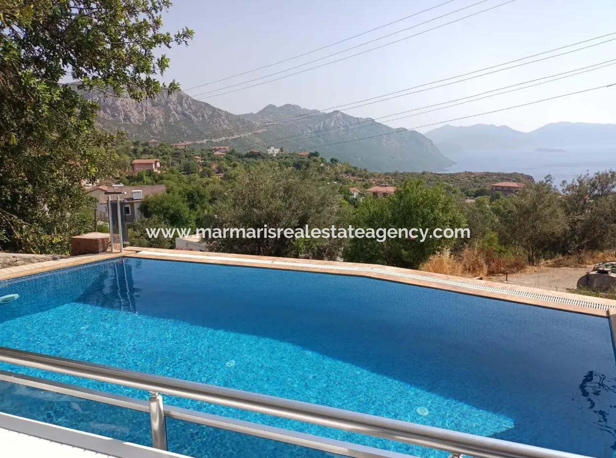 Villa Zum Verkauf In Marmaris Söğüt Village, Mit Herrlichem Meerblick, Swimmingpool, Parkplatz, 3 Zimmer, 1 Wohnzimmer, Garten, 200M2 Nutzfläche