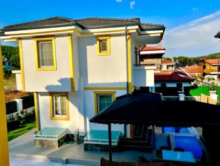 3 Rooms, 1 Living Room, 3 Bathrooms, Ultra-Luxury Daily Rental Villa With Fully Detached Swimming Pool In Marmaris Cetibeli Neighborhood