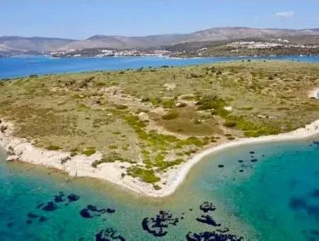 An Island For Sale With A Title Deed Area Of 500 Acres For Sale In Çeşme District Of Izmir Province